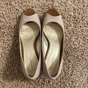 Tahari Peep Toe Kitten Heel Shoes